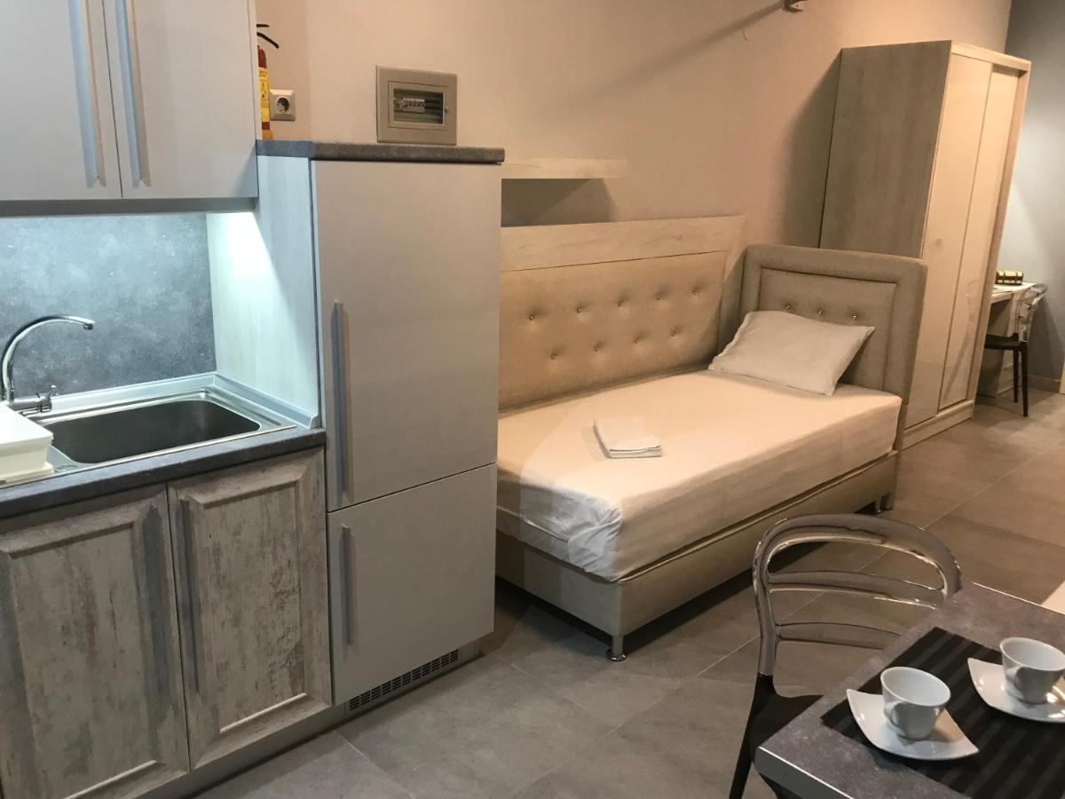 Avra Comfort Rooms - Family Nea Poteidaia Luaran gambar
