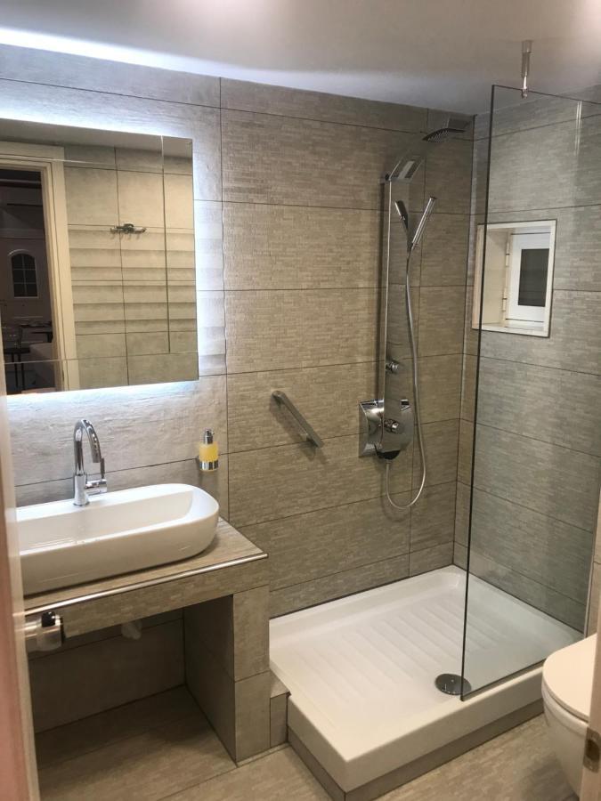 Avra Comfort Rooms - Family Nea Poteidaia Luaran gambar
