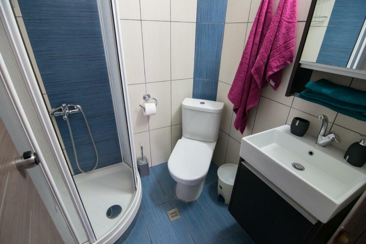 Avra Comfort Rooms - Family Nea Poteidaia Luaran gambar