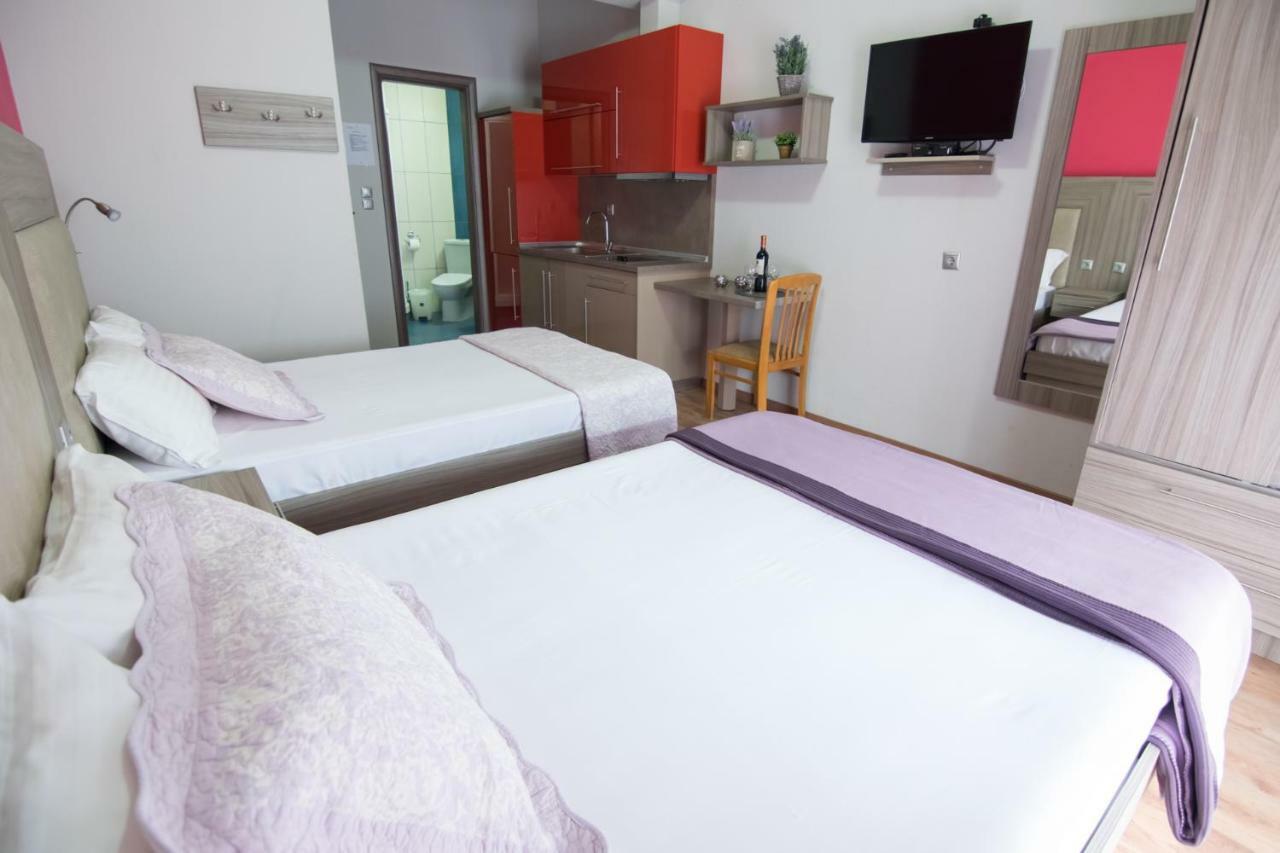 Avra Comfort Rooms - Family Nea Poteidaia Luaran gambar
